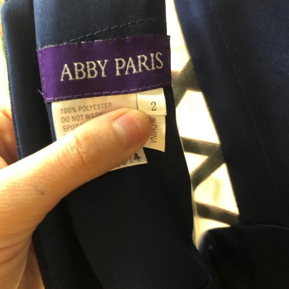 Short, Navy fitted Mini Dress with low back/cutout - Picture 4 of 6